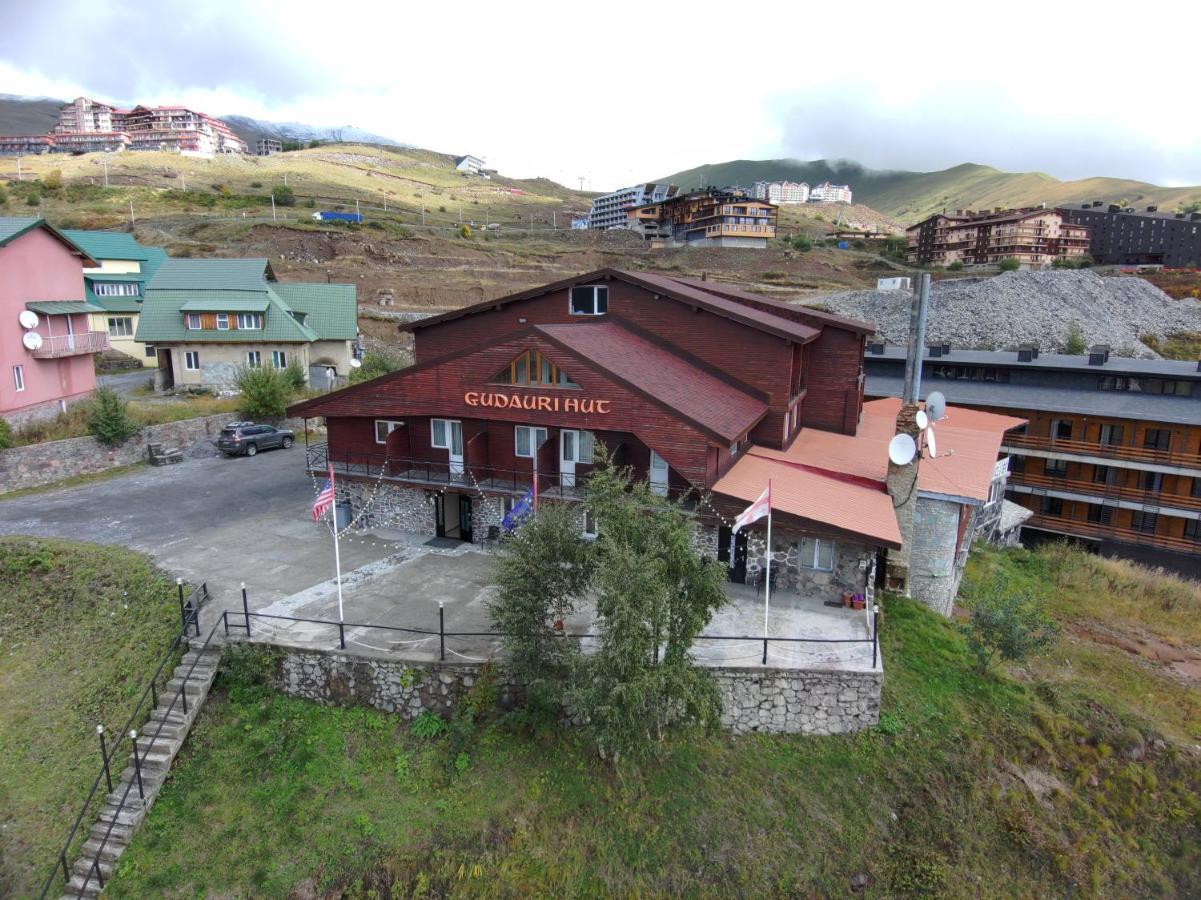 Gudauri Hut Hotel Esterno foto