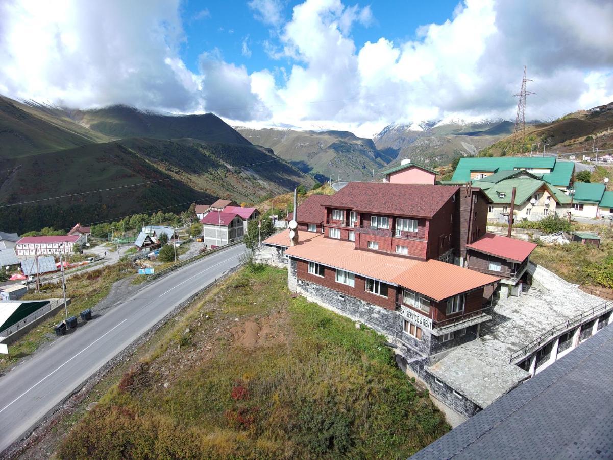 Gudauri Hut Hotel Esterno foto